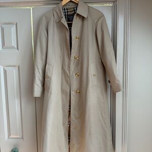 Vintage Burberry Trench with Relaxed Waist